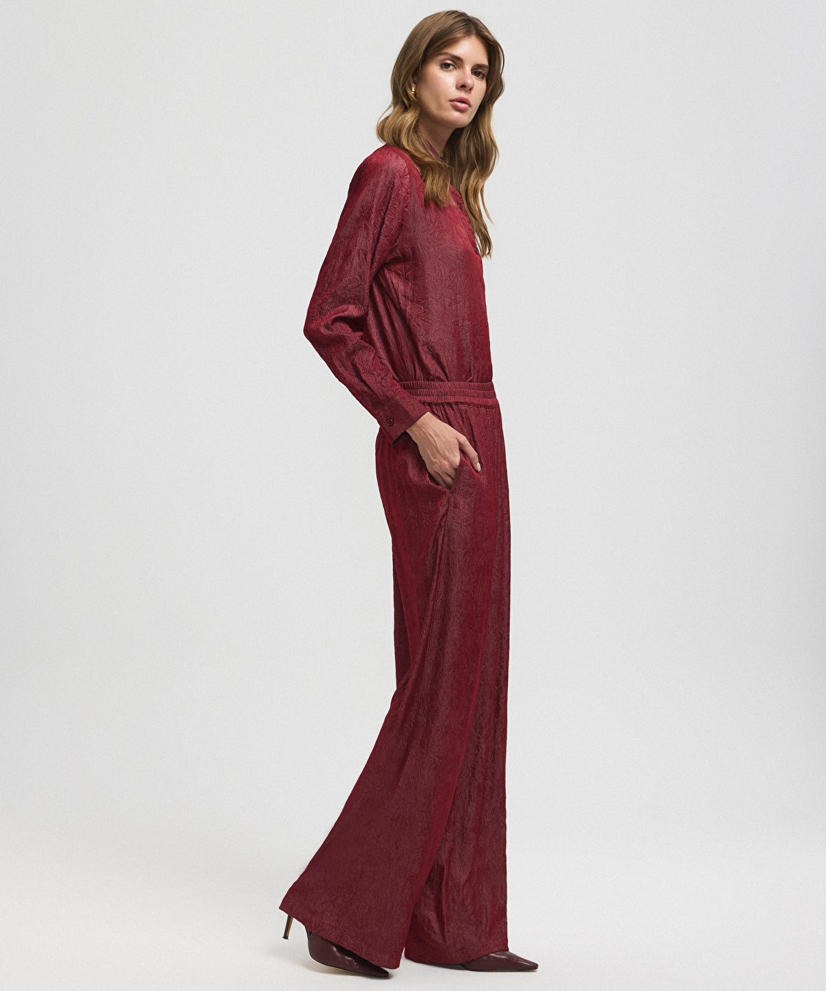 Textured Wide-Leg Trousers