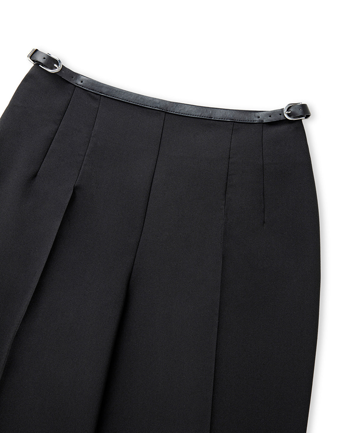 Zoomed Belted Carrot Fit Trousers