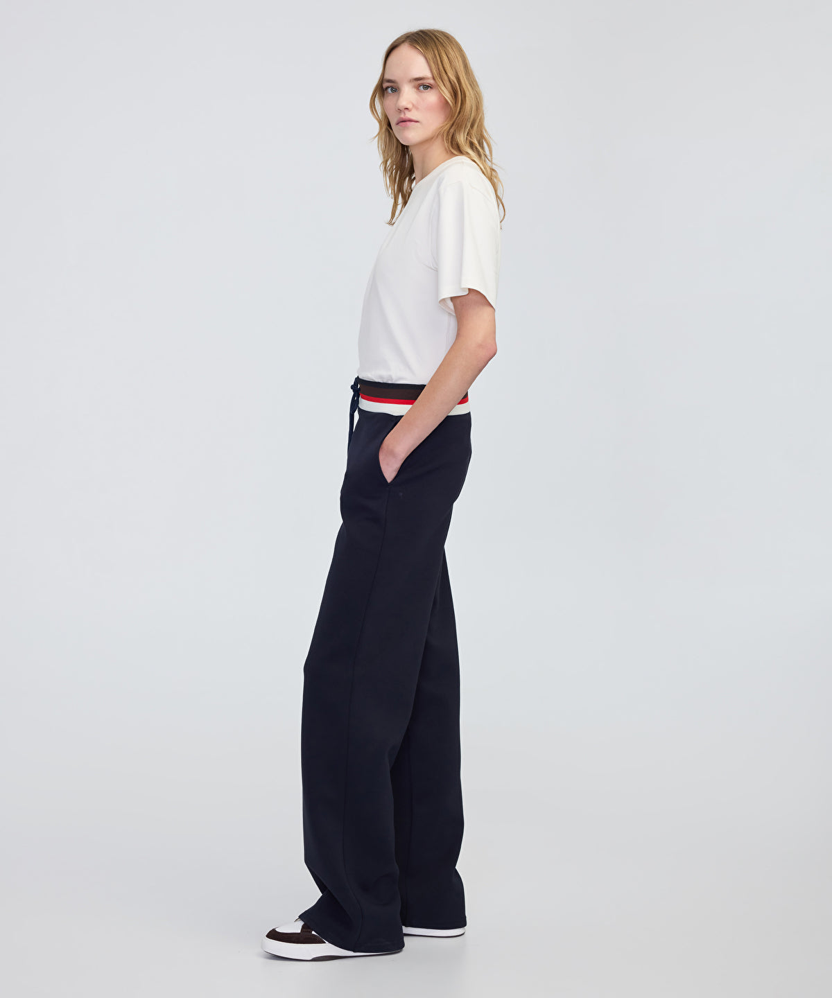 Contrast Waist Wide-Leg Trousers