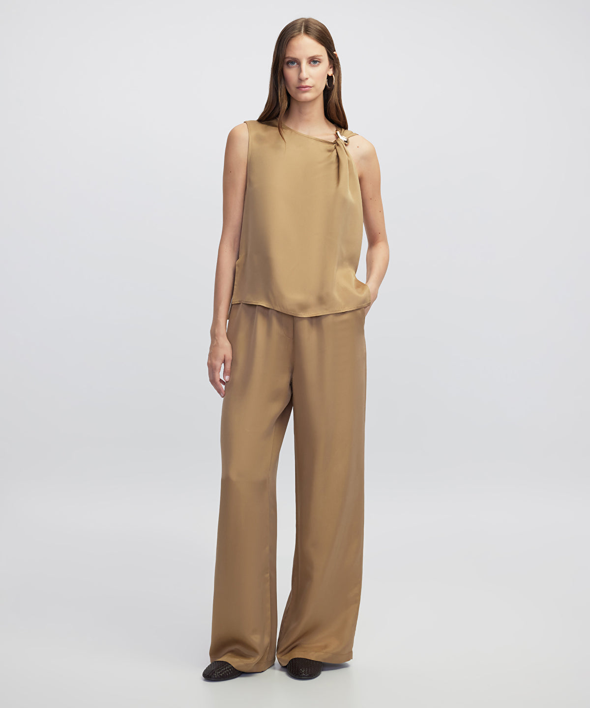 Mixed Blouse with Buckle