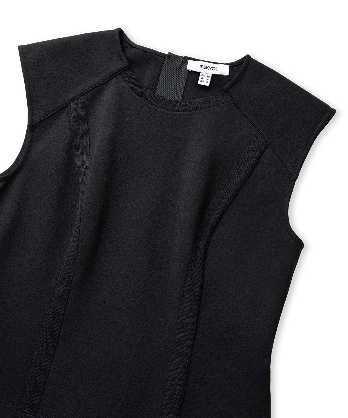 Zoomed BLOUSE