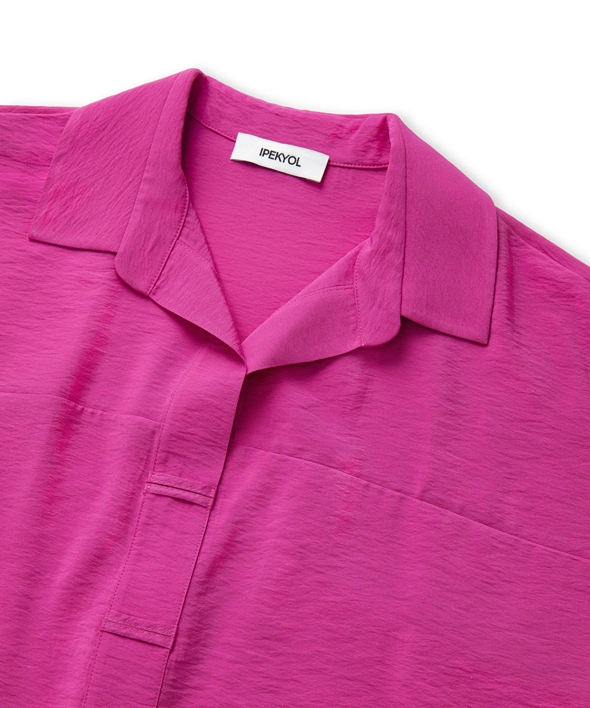 Zoomed BLOUSE