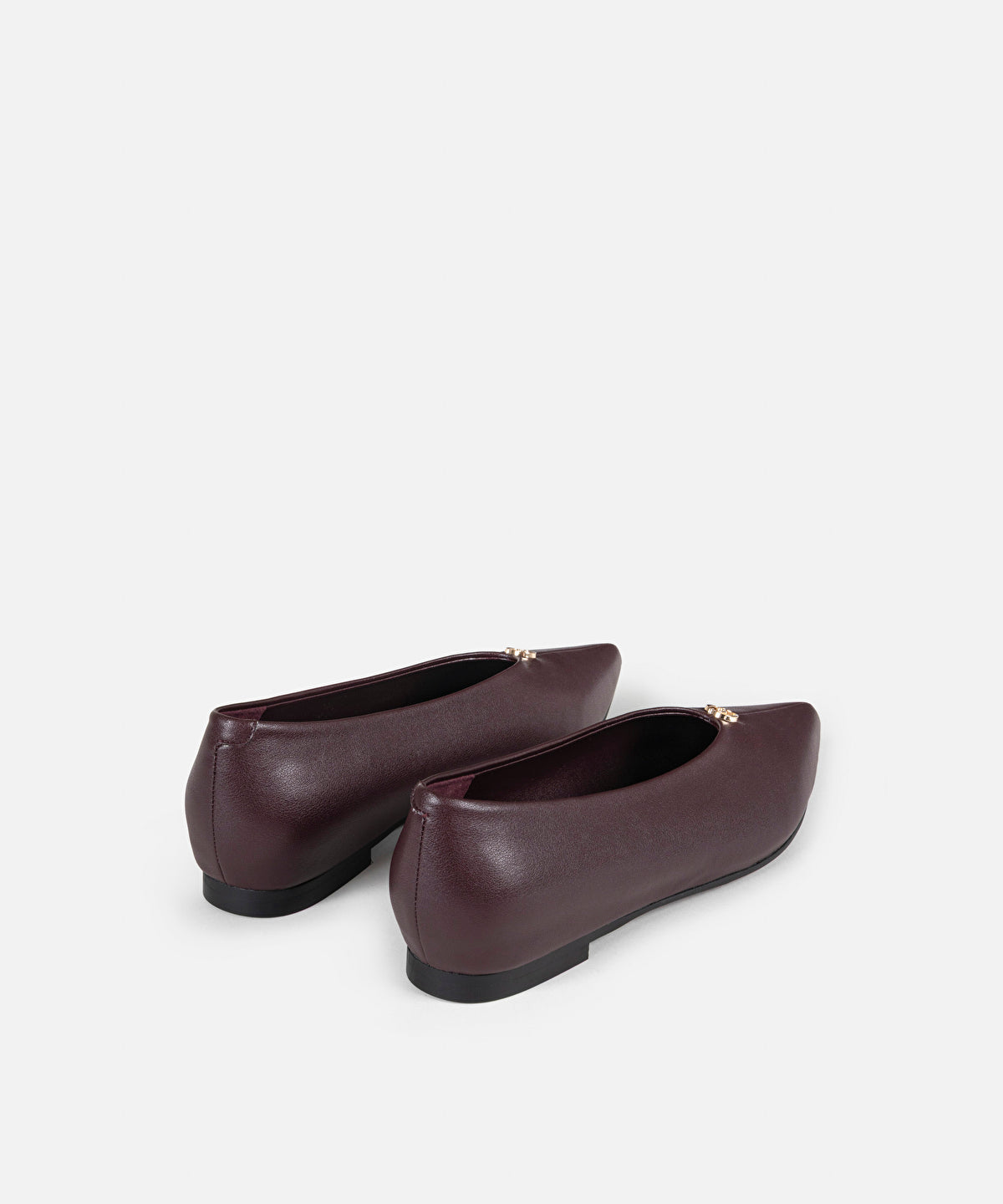 Pointed-Toe Leather-Effect Flats