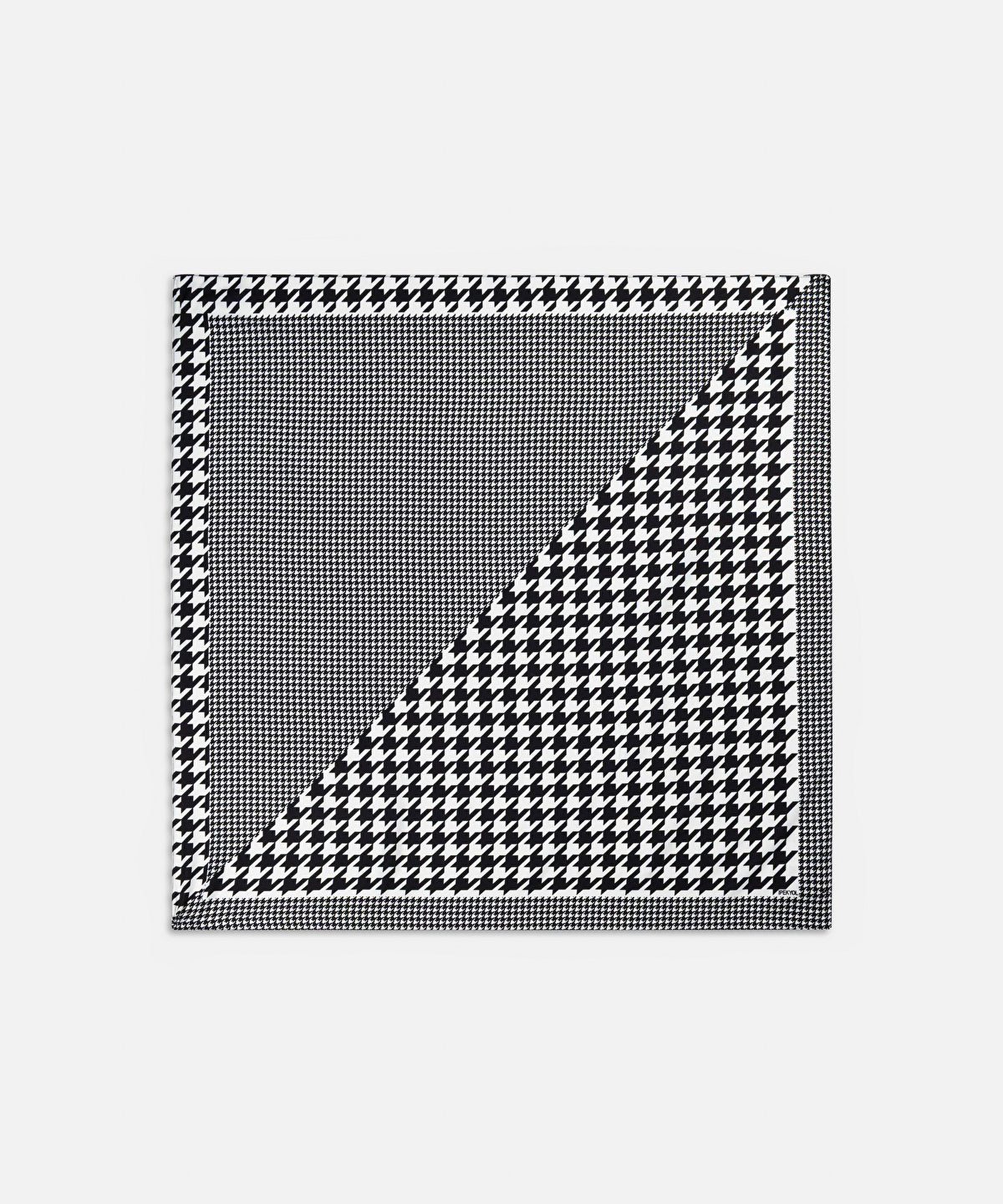 Houndstooth Print Shawl