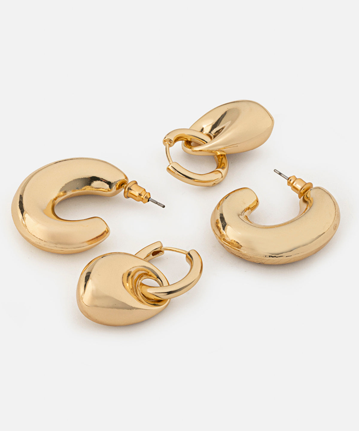 Zoomed Metal Hoop Earrings Set