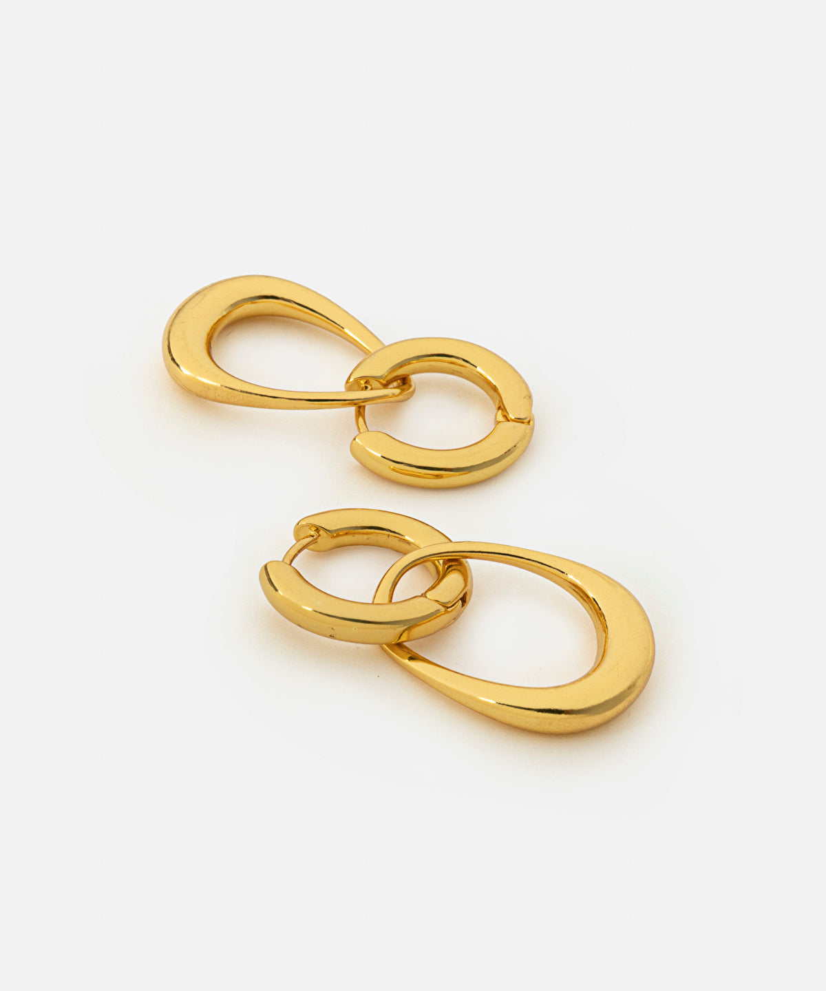 Zoomed Intertwined Hoop Earrings