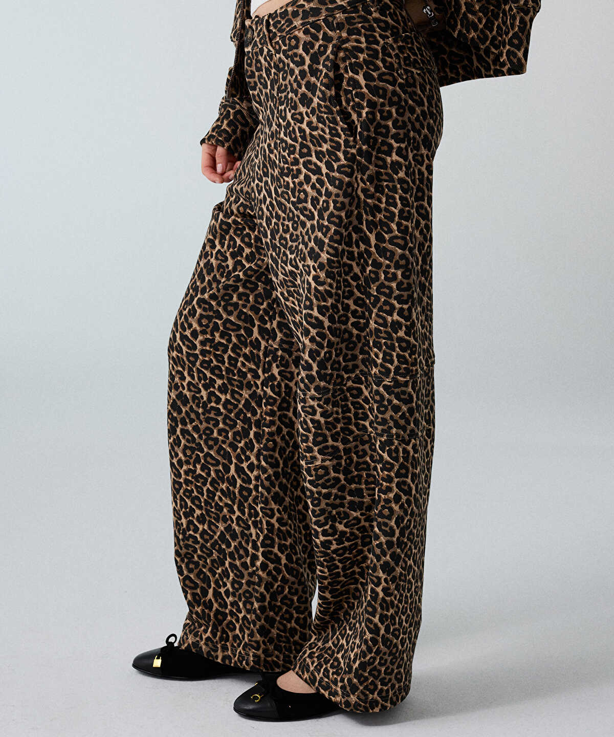 Leopard-Print Barrel Trousers