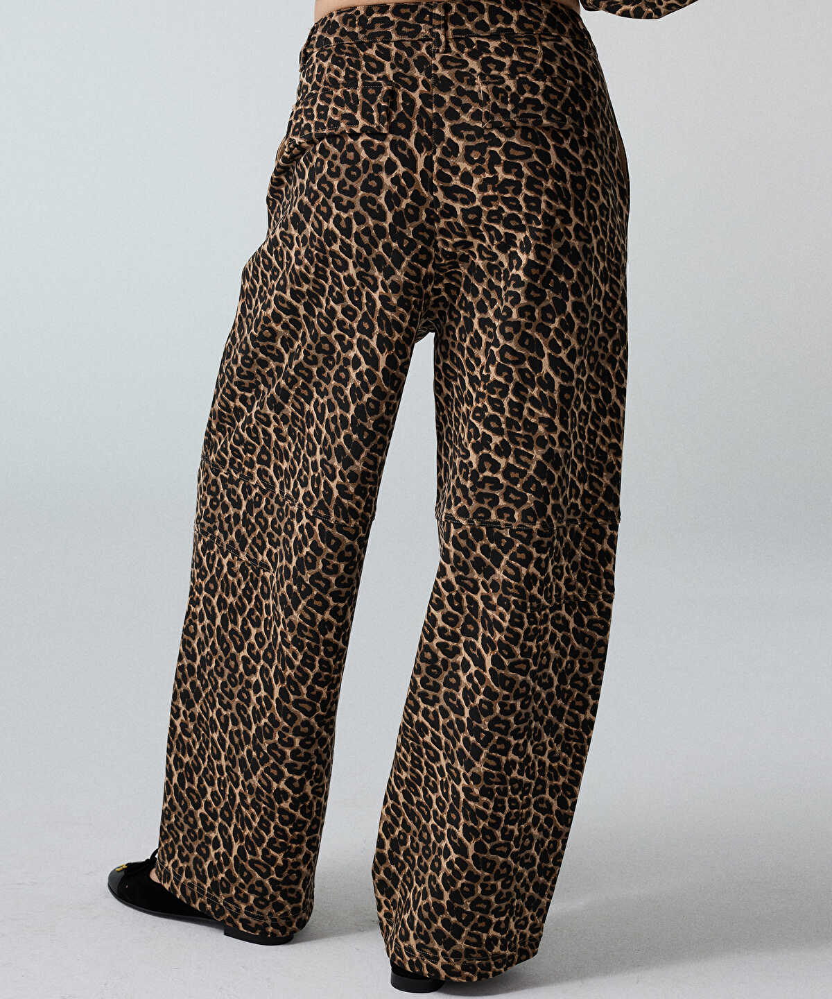 Leopard-Print Barrel Trousers