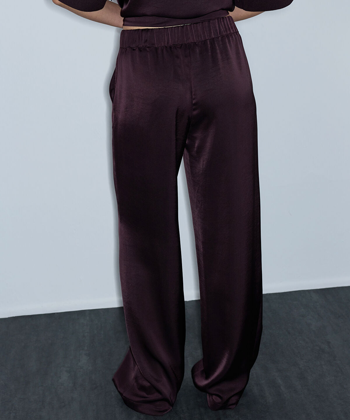 Elastic-Waist Shiny Trouser