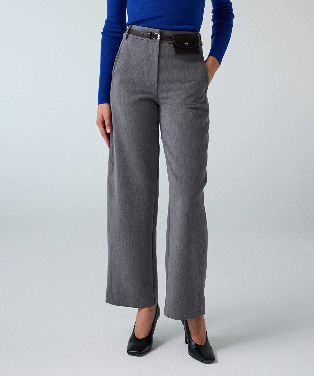 Belted Barrel Trousers