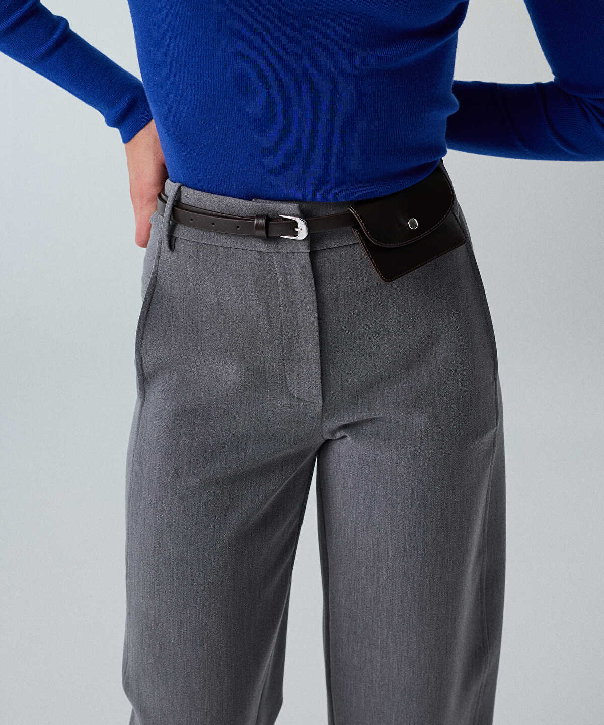 Belted Barrel Trousers