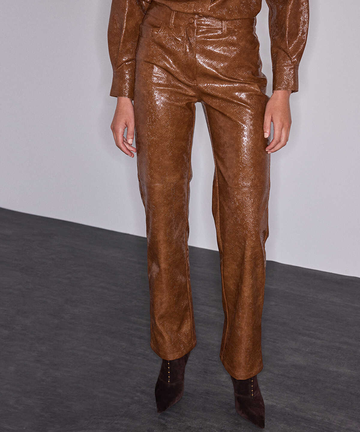 Snakeskin-Effect Trousers