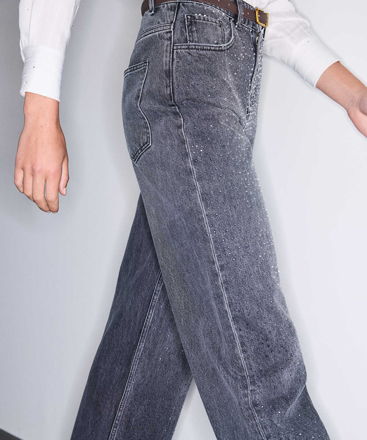 Wide-Leg Jeans with Rhinestones