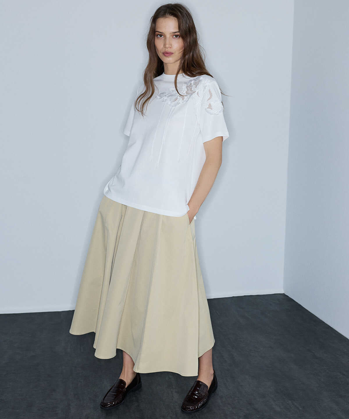 Floral Embroidery T-Shirt with Fringe