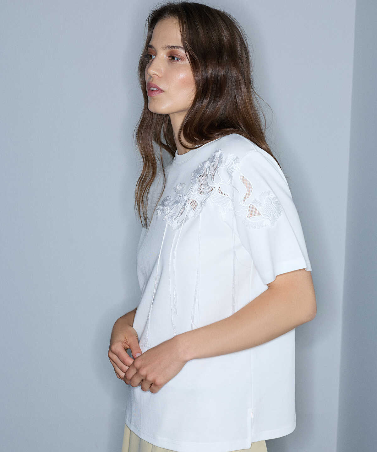 Floral Embroidery T-Shirt with Fringe
