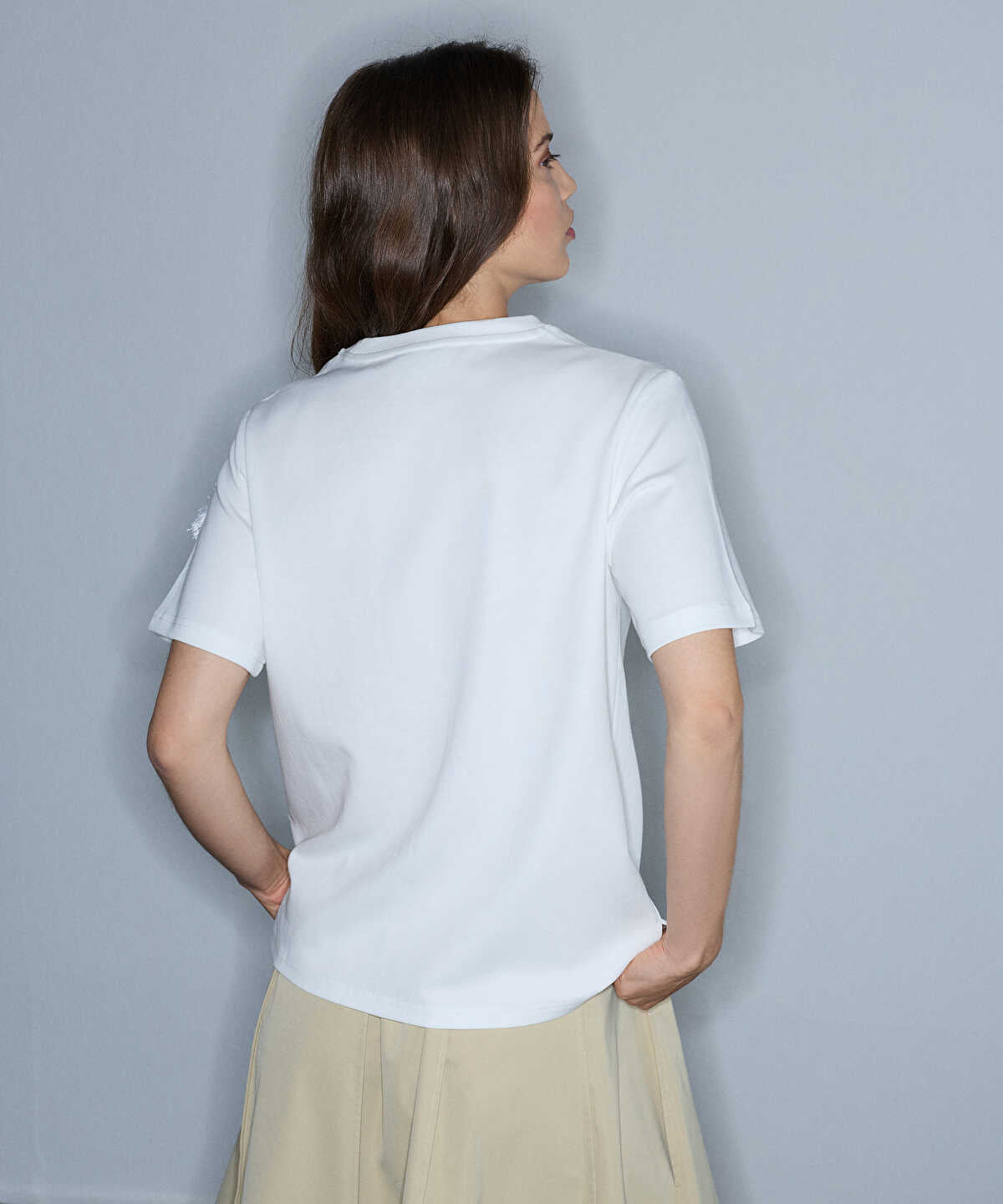 Floral Embroidery T-Shirt with Fringe
