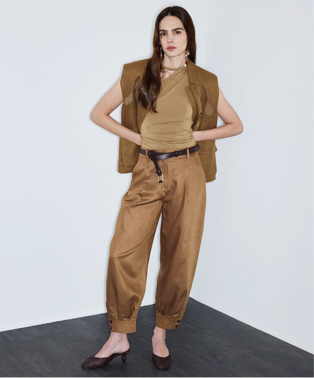 RUNWAY TAILORING