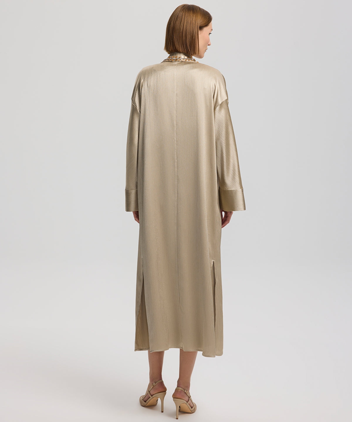 V-neck midi dress