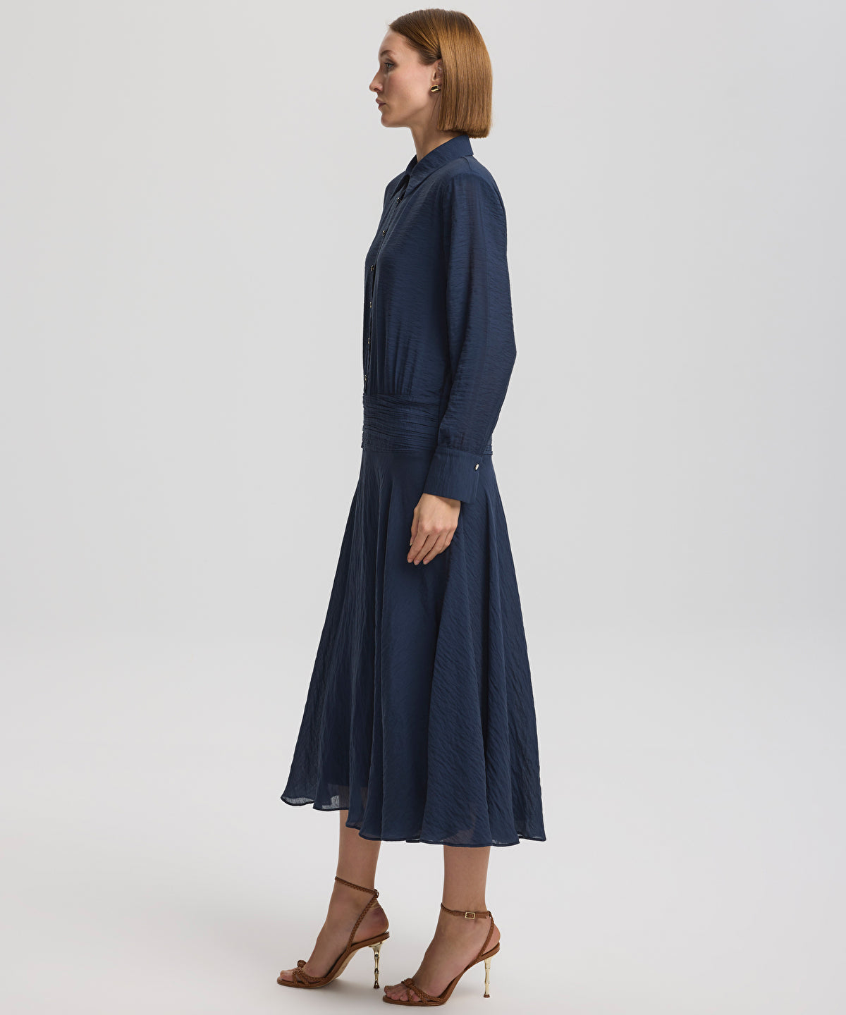 Zoomed Draped Midi Dress