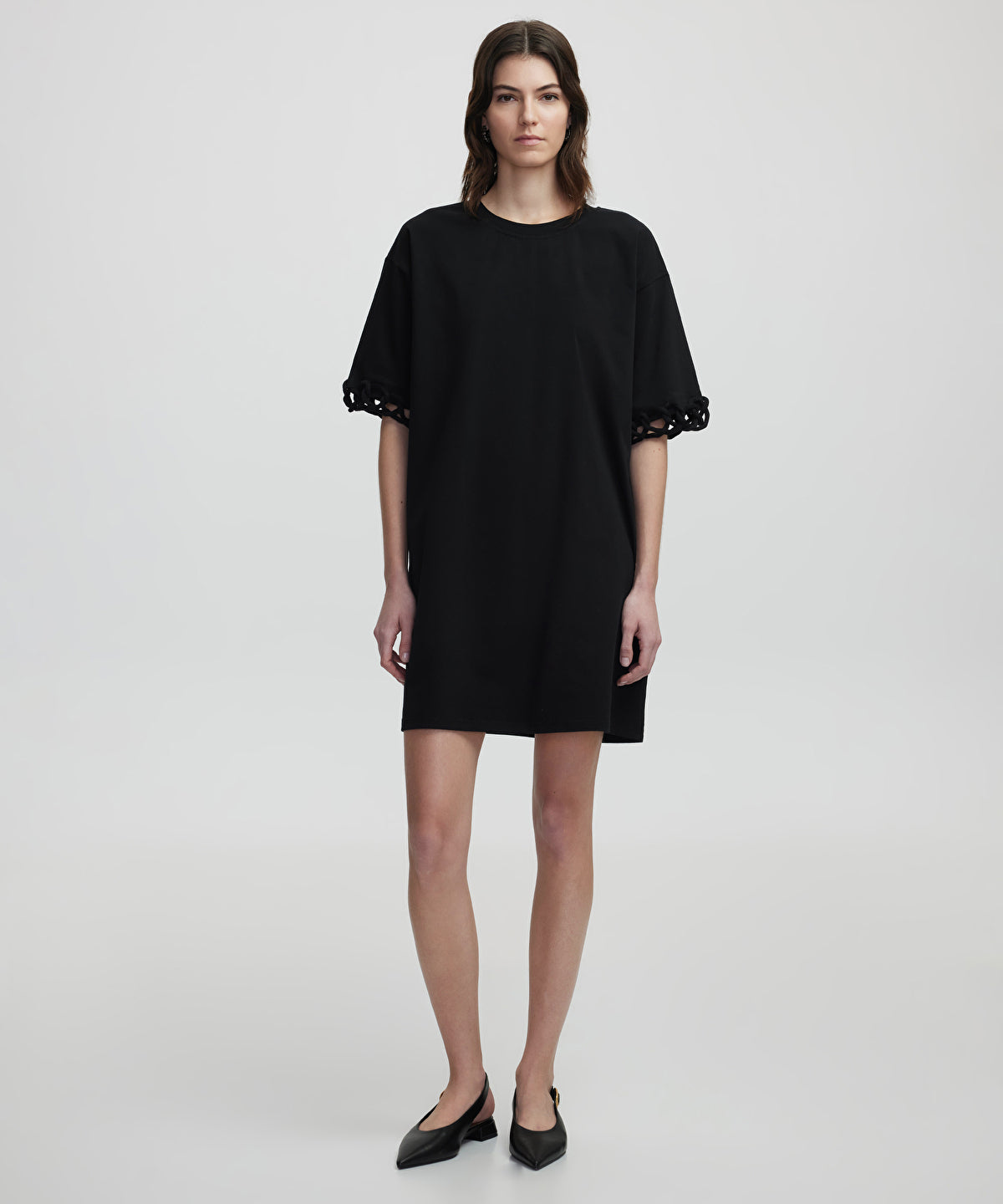 Zoomed Dress With Applique