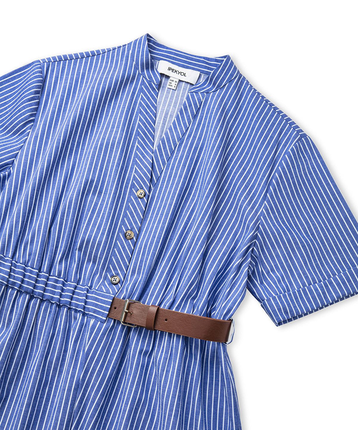 Zoomed Striped Dress With Contrasting Belt