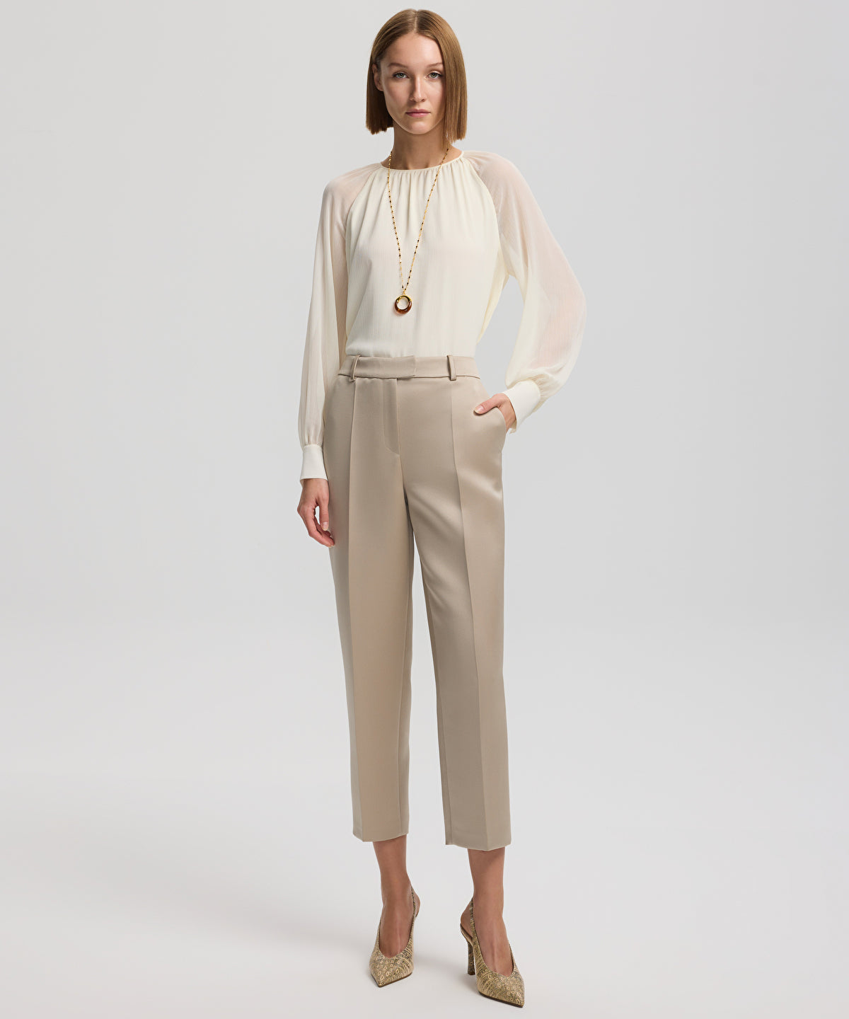 Zoomed Cigarette Trousers