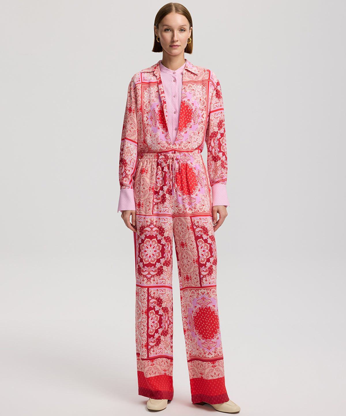 Printed trousers with drawstring