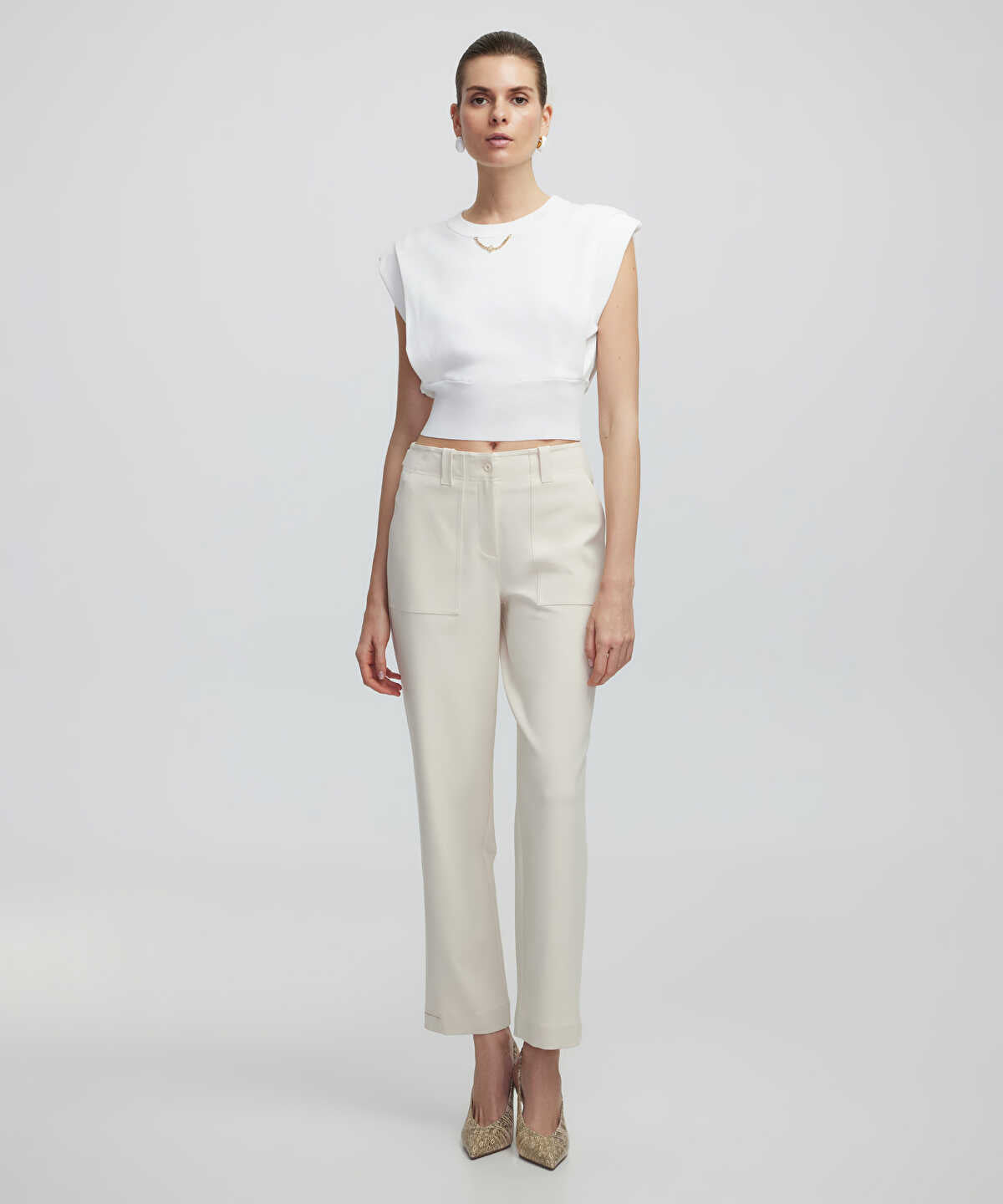 Trousers With Wide Pockets