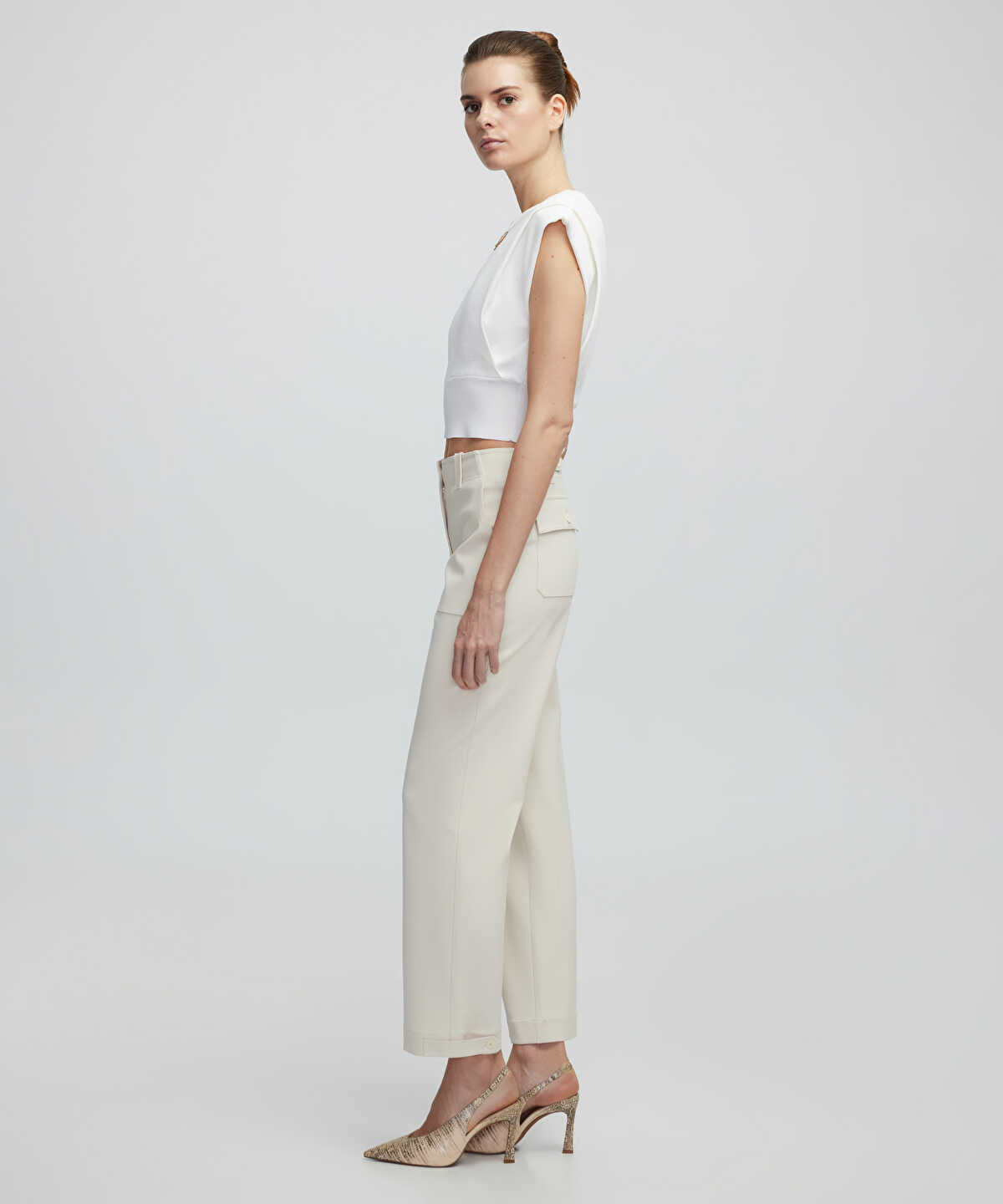 Trousers With Wide Pockets