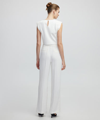 Trousers With Minimal Buckle