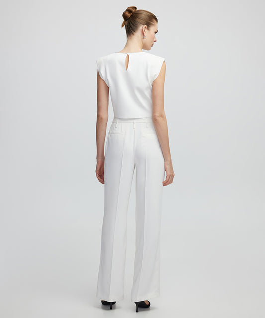 Trousers With Minimal Buckle