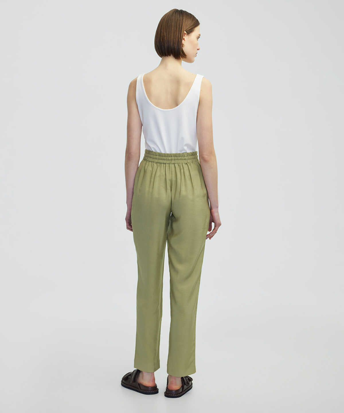 Carrot Fit Trousers With Drawstring