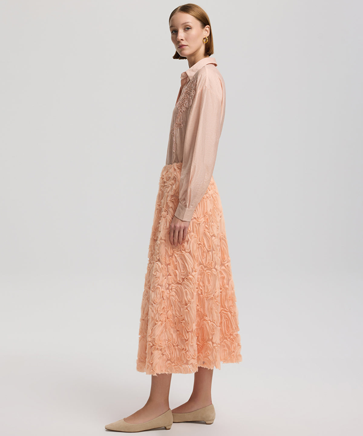 Zoomed Textured Midi Skirt