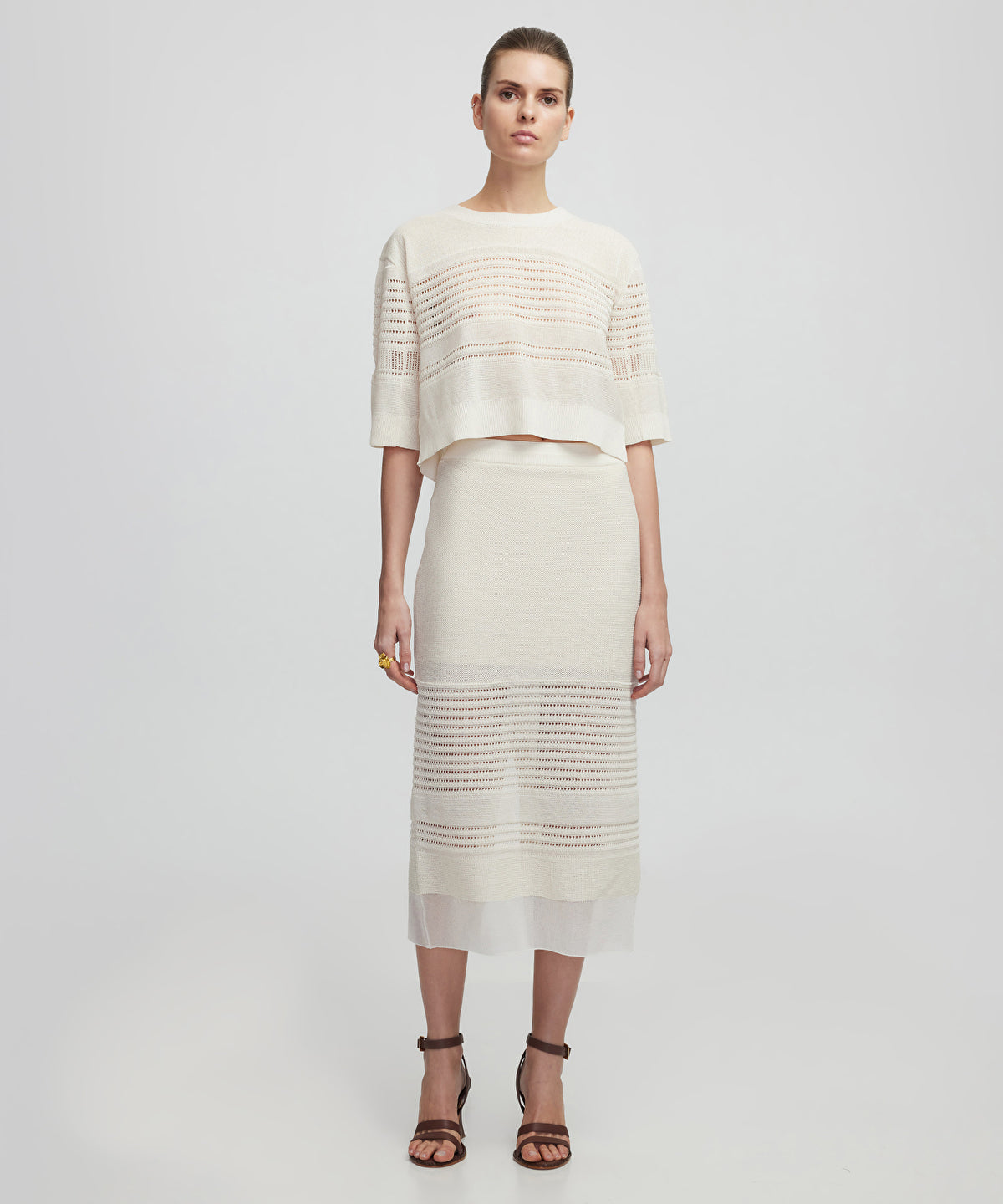 Zoomed Contrast Textured Knit Skirt