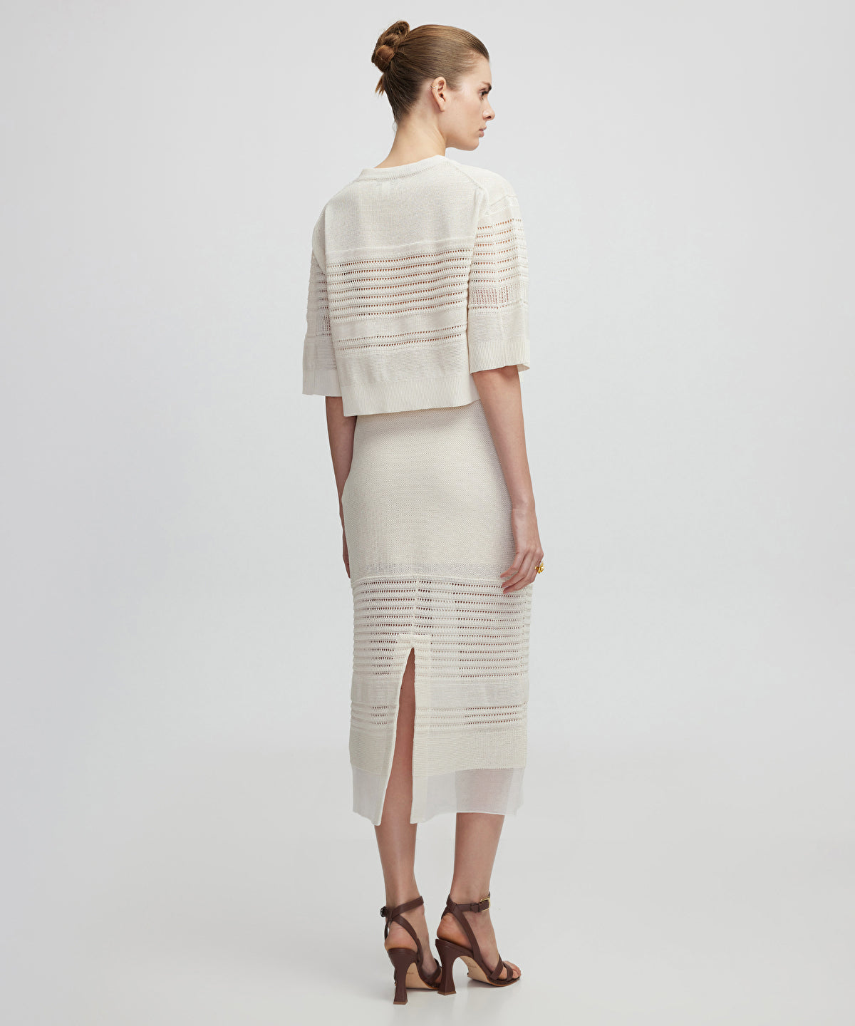 Zoomed Contrast Textured Knit Skirt