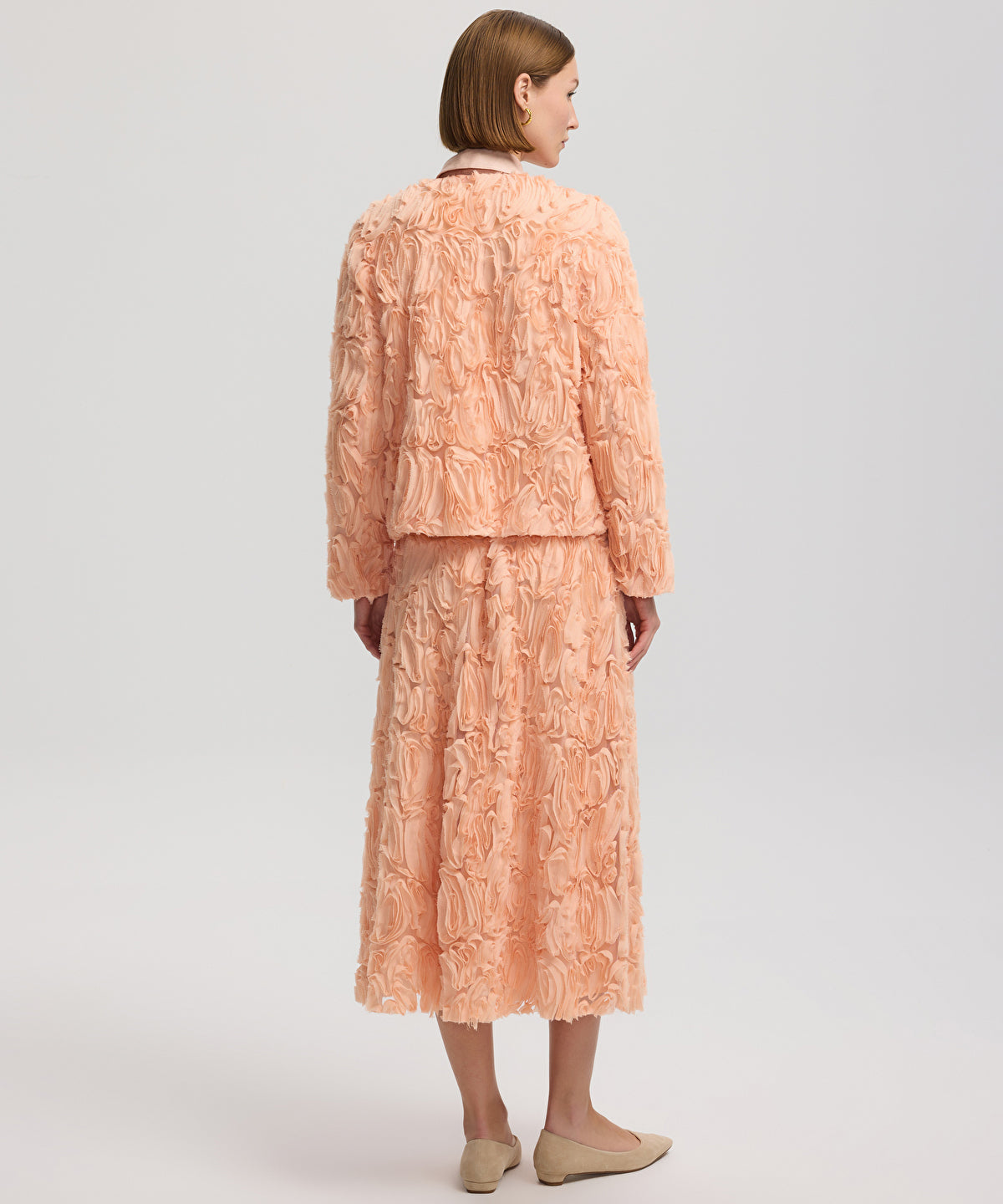 Zoomed Textured Jacket