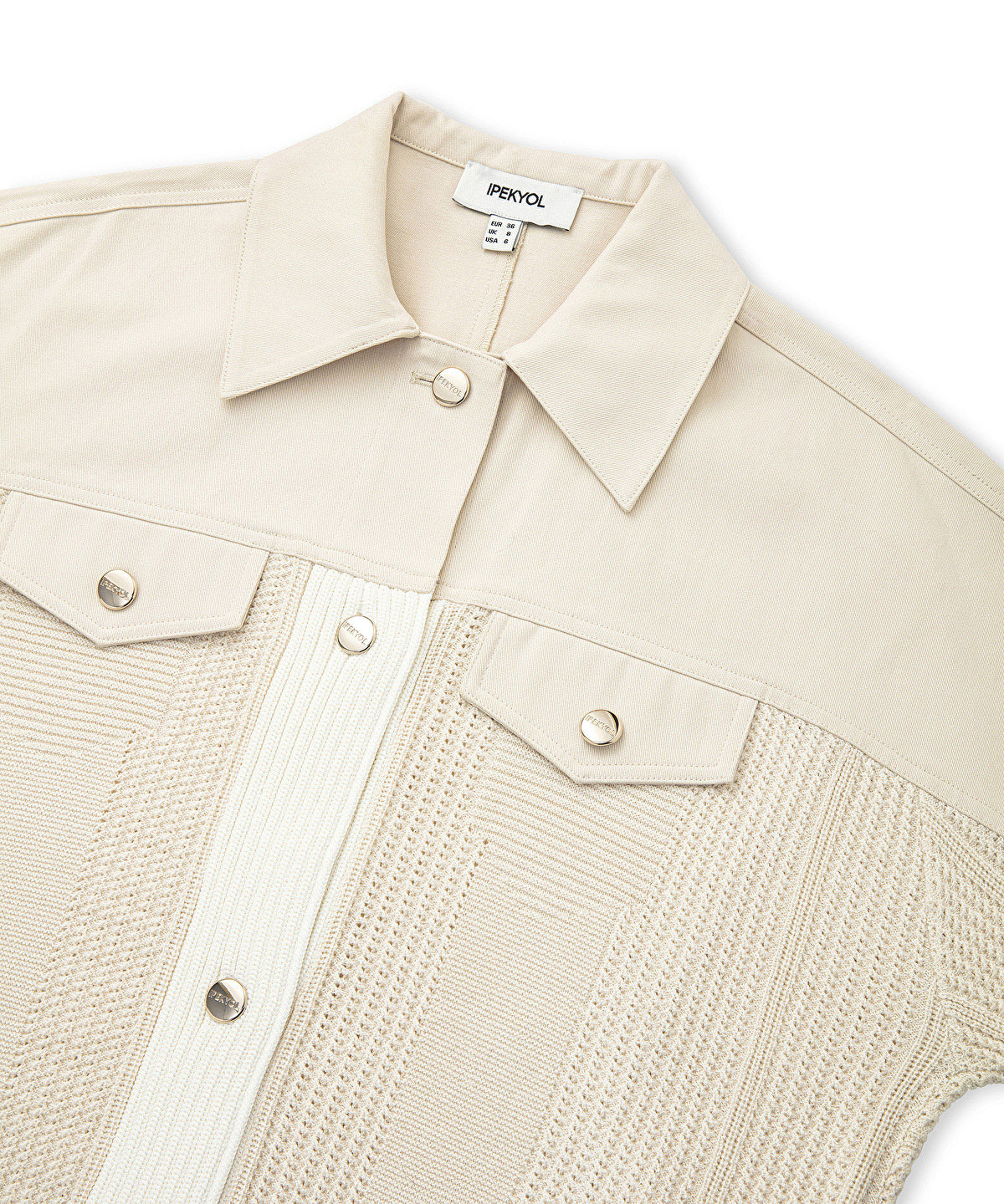 Zoomed Contrast Textured Jacket