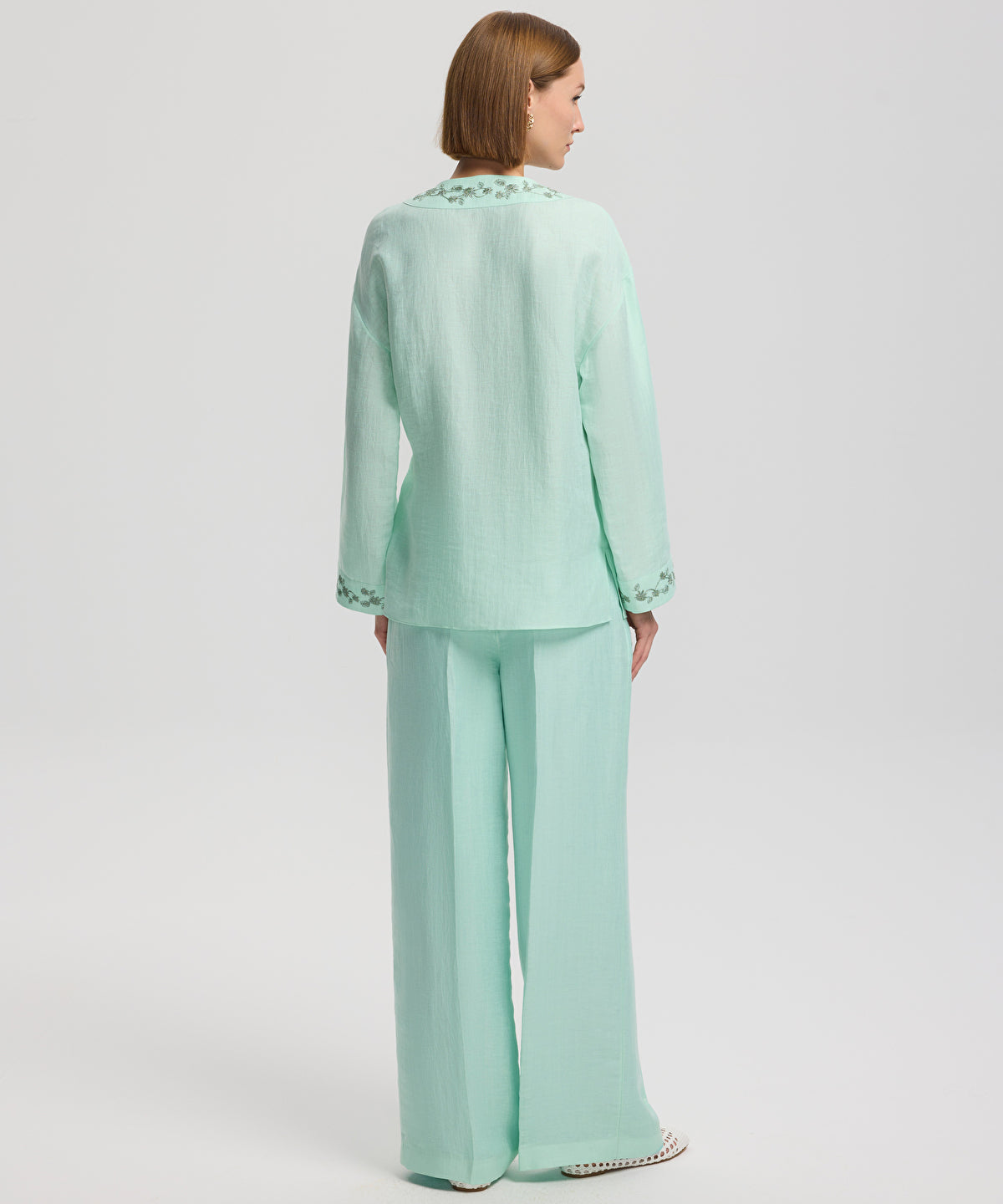 Zoomed Embroidered Blouse