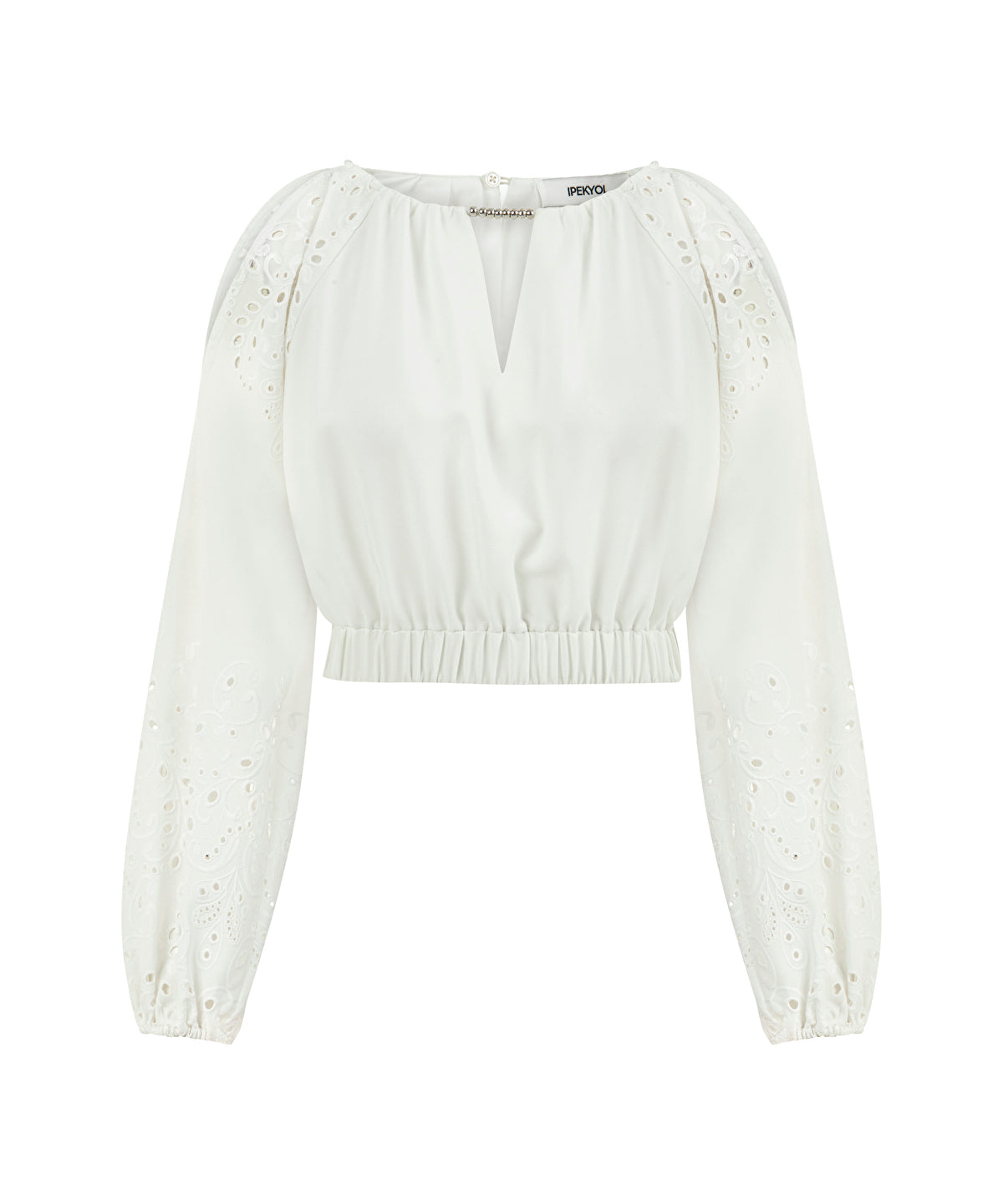 Zoomed Broderie Anglaise Blouse