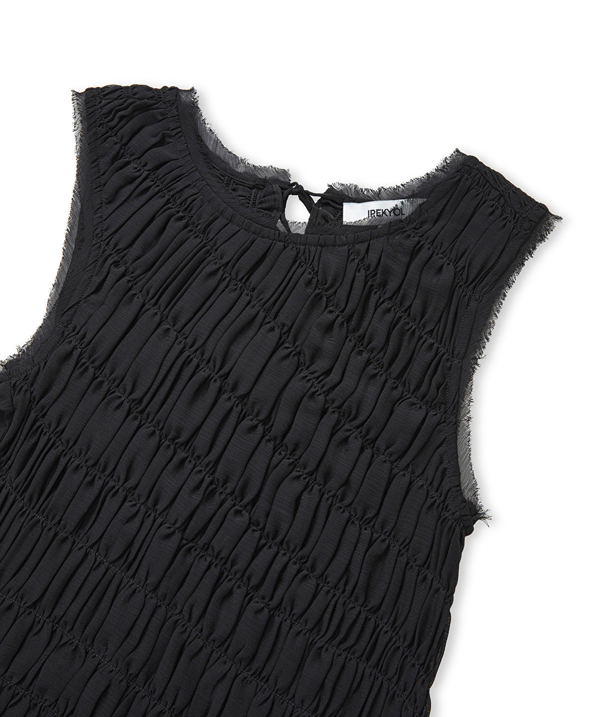 Zoomed Smocked Blouse