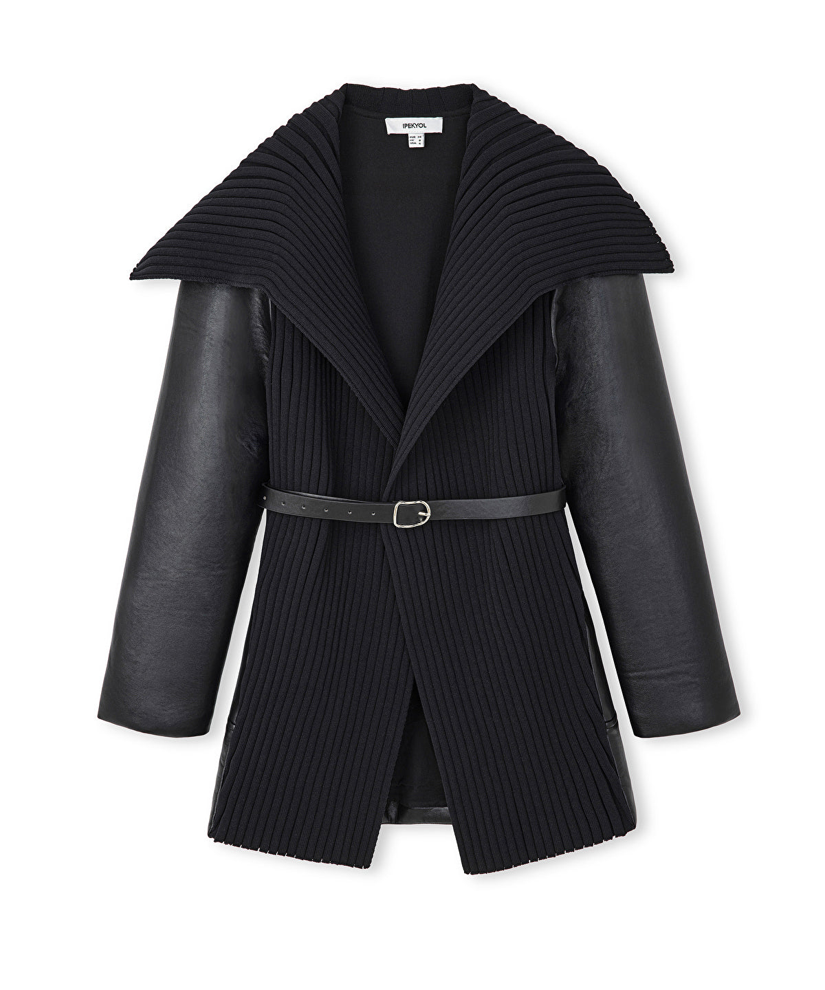 Zoomed Mixed Coat