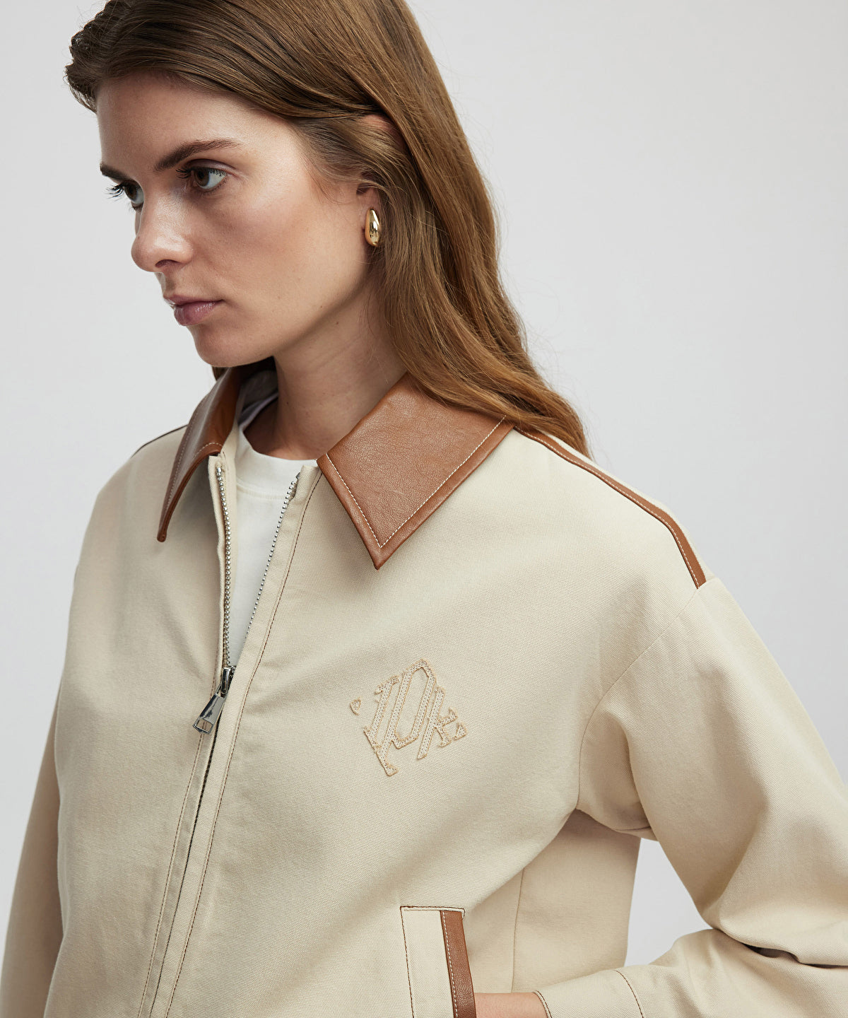 Zoomed Contrast Collar Coat