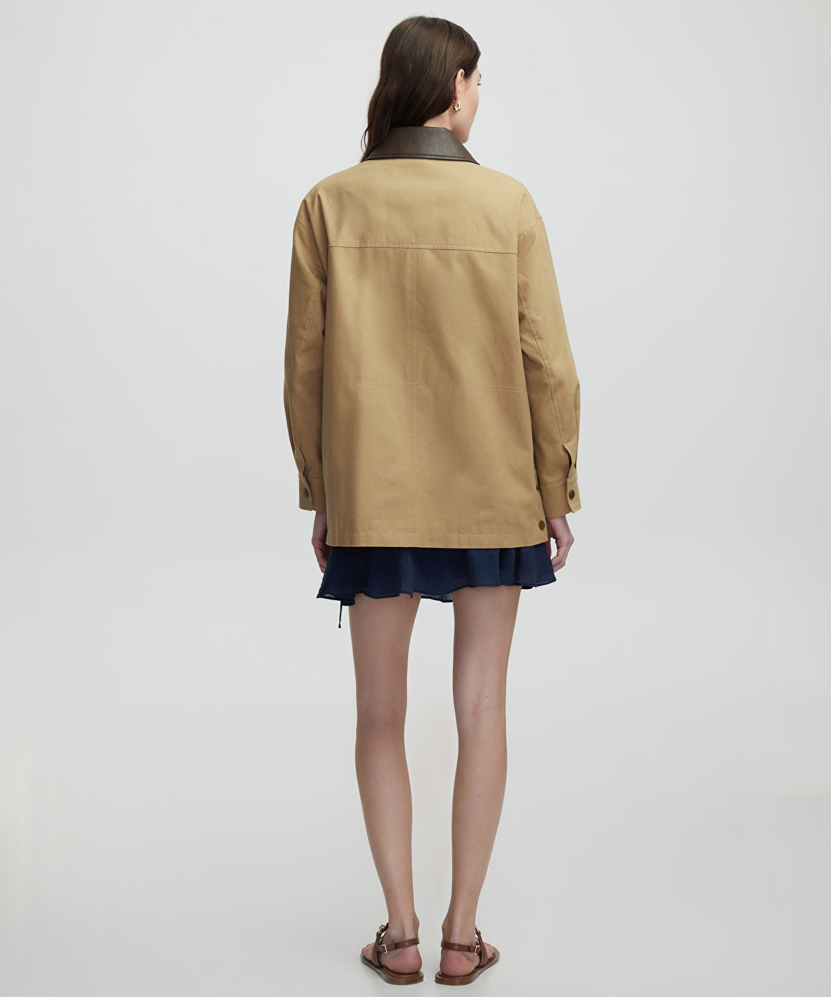 Zoomed Contrast Collar Coat