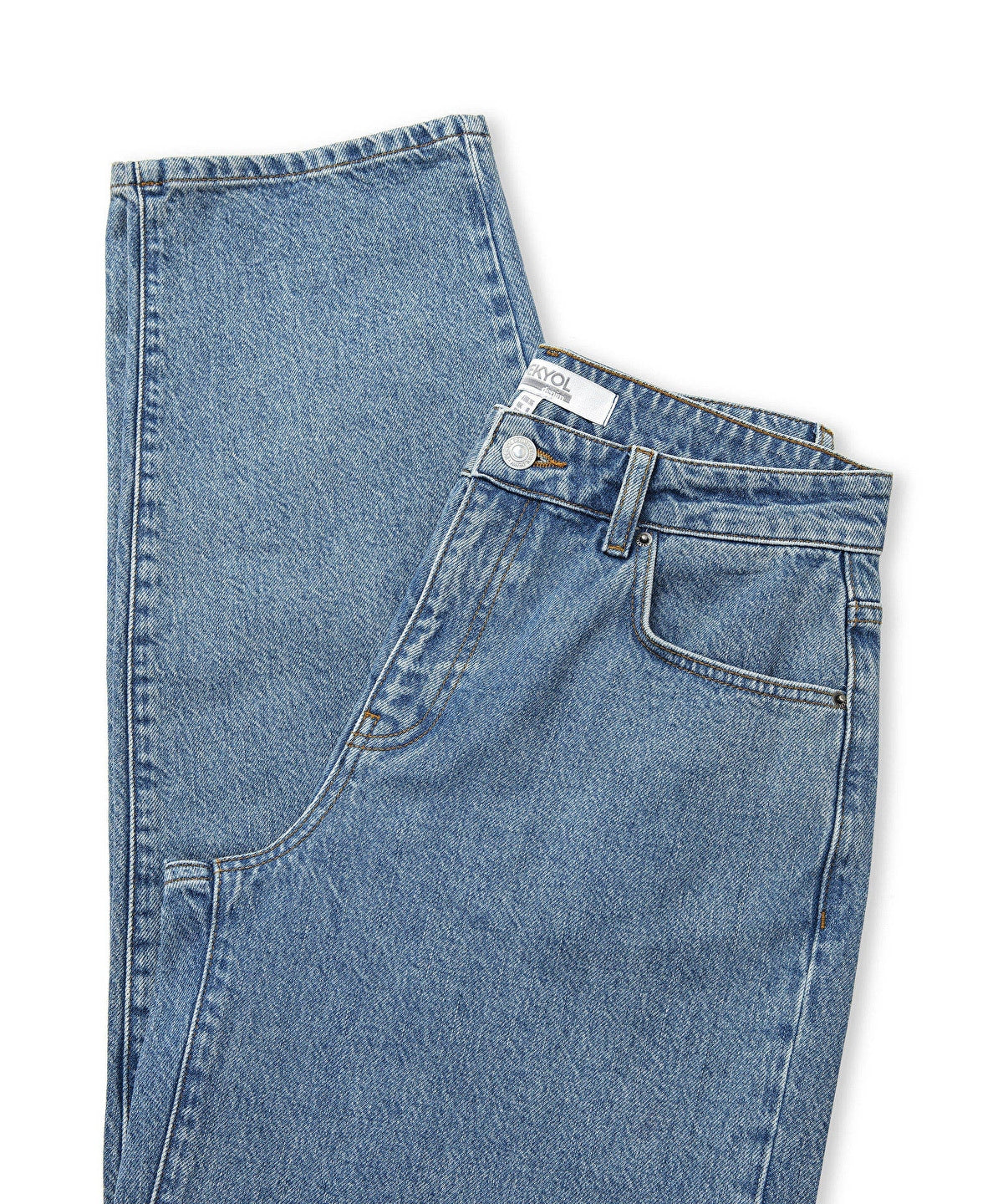 Zoomed Barrel Jeans