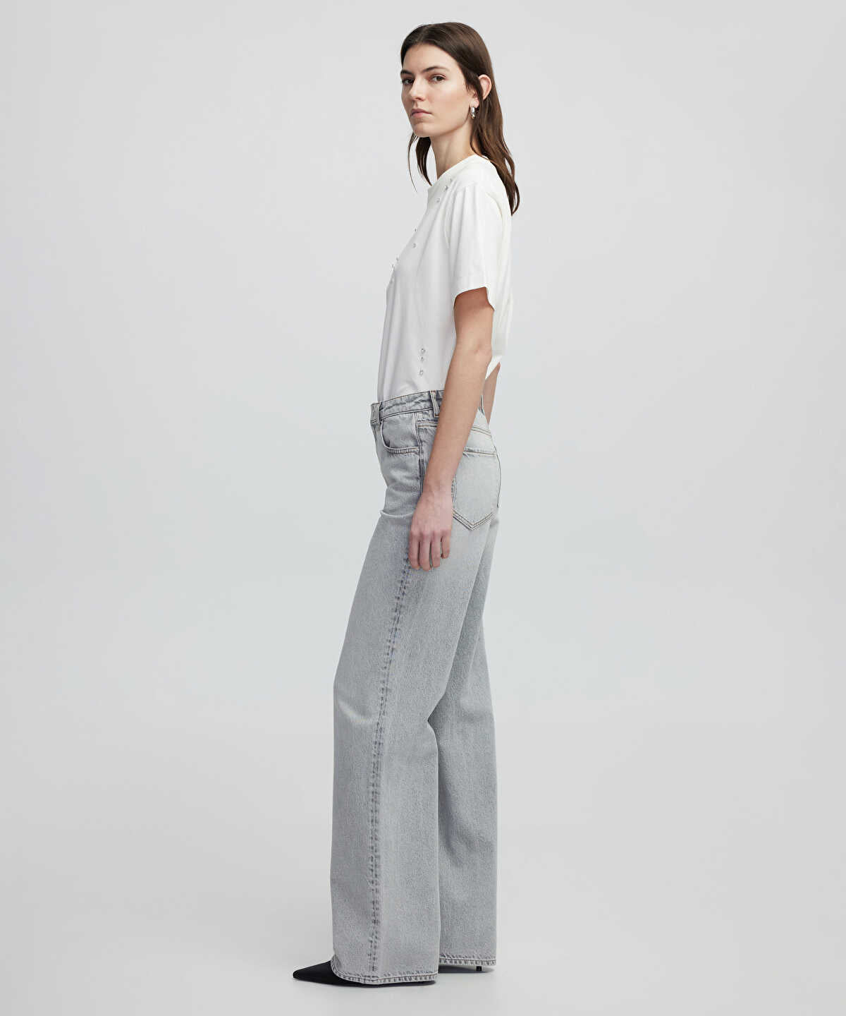 Wide-Leg Jeans