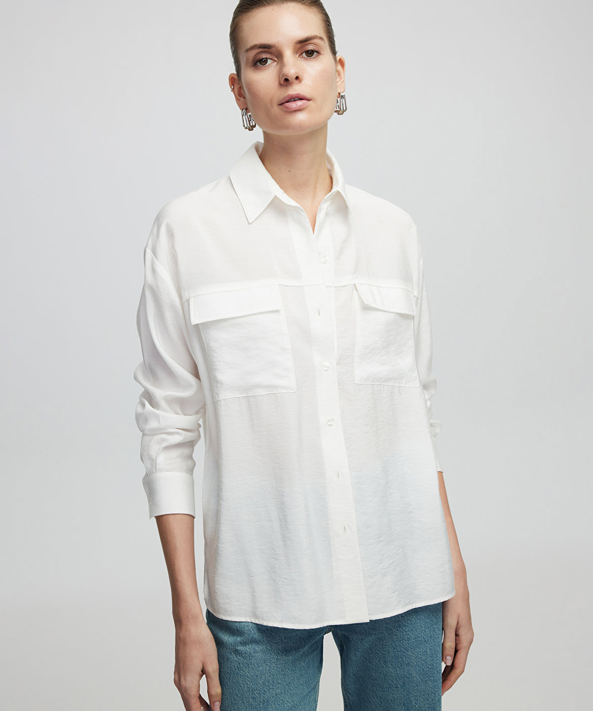 Zoomed Shirt With Pockets