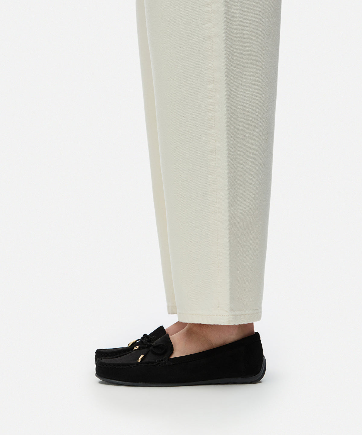 Zoomed Loafers With Bow