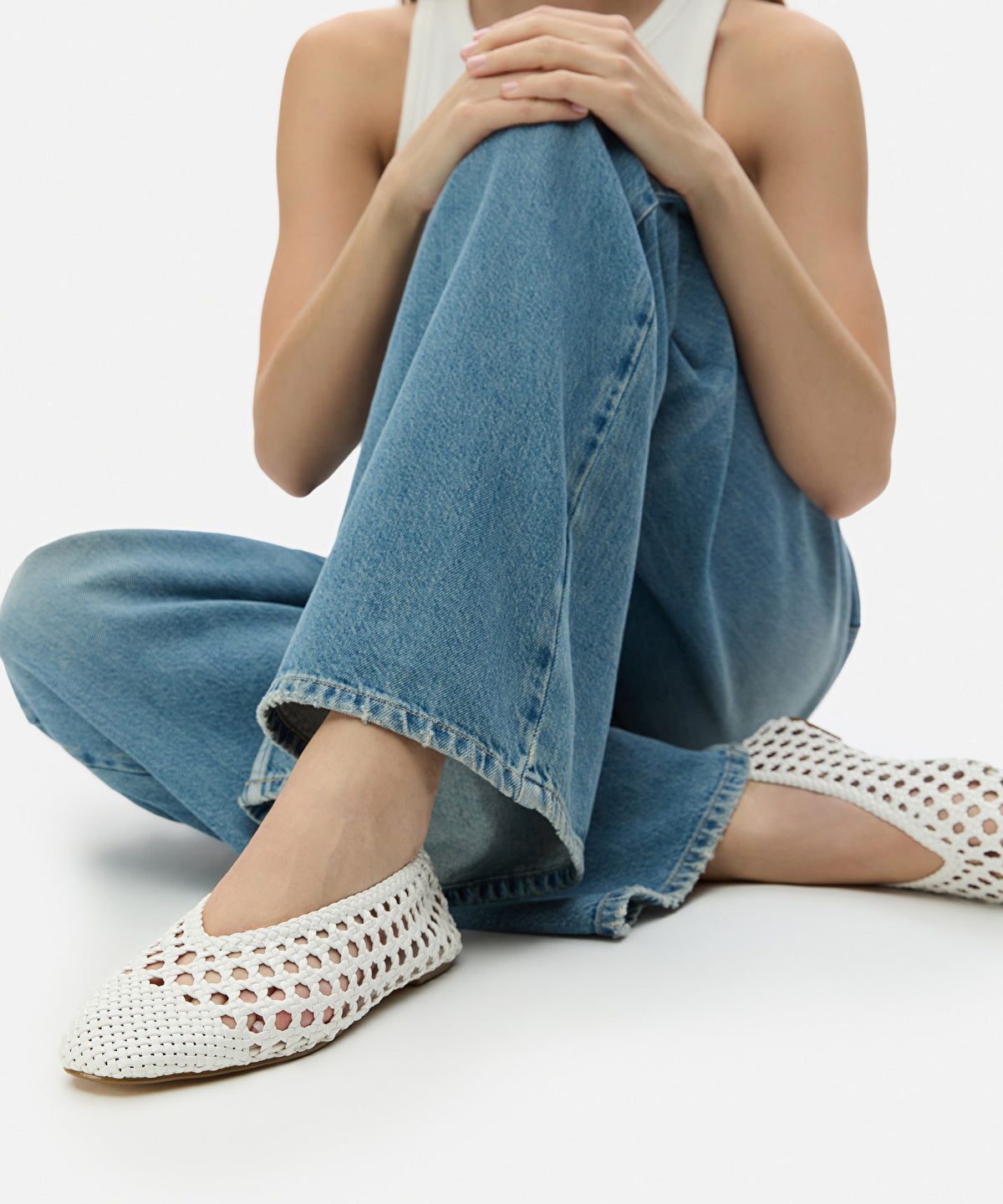 Zoomed Textured Flats