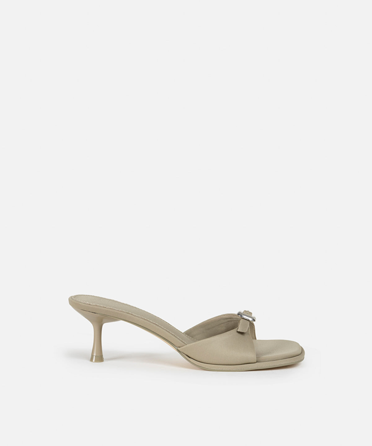 Zoomed High Heel Sandals With Buckles