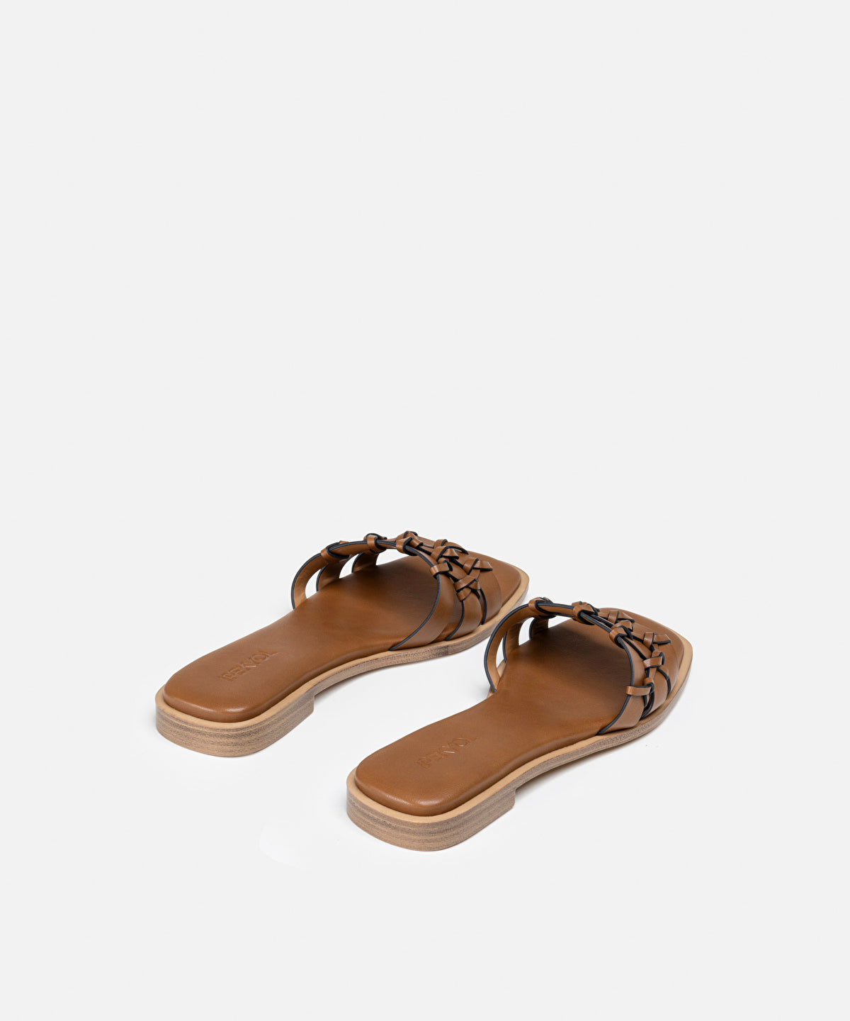 Textured slippers